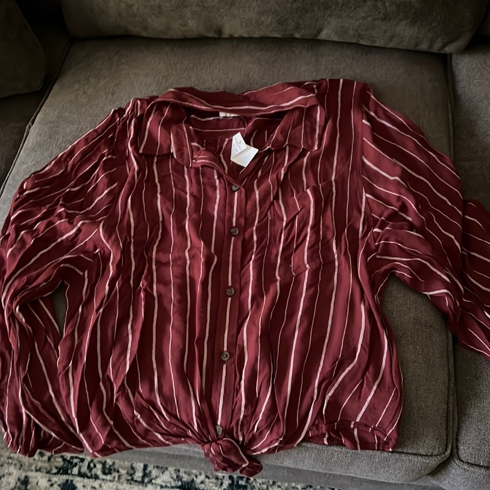 NWT American eagle button up blouse.